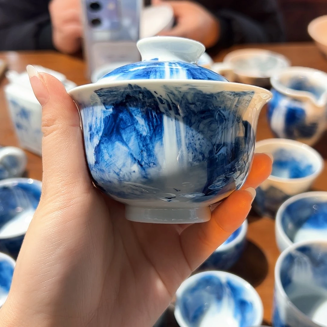 杯任*生青花手绘山水盖碗