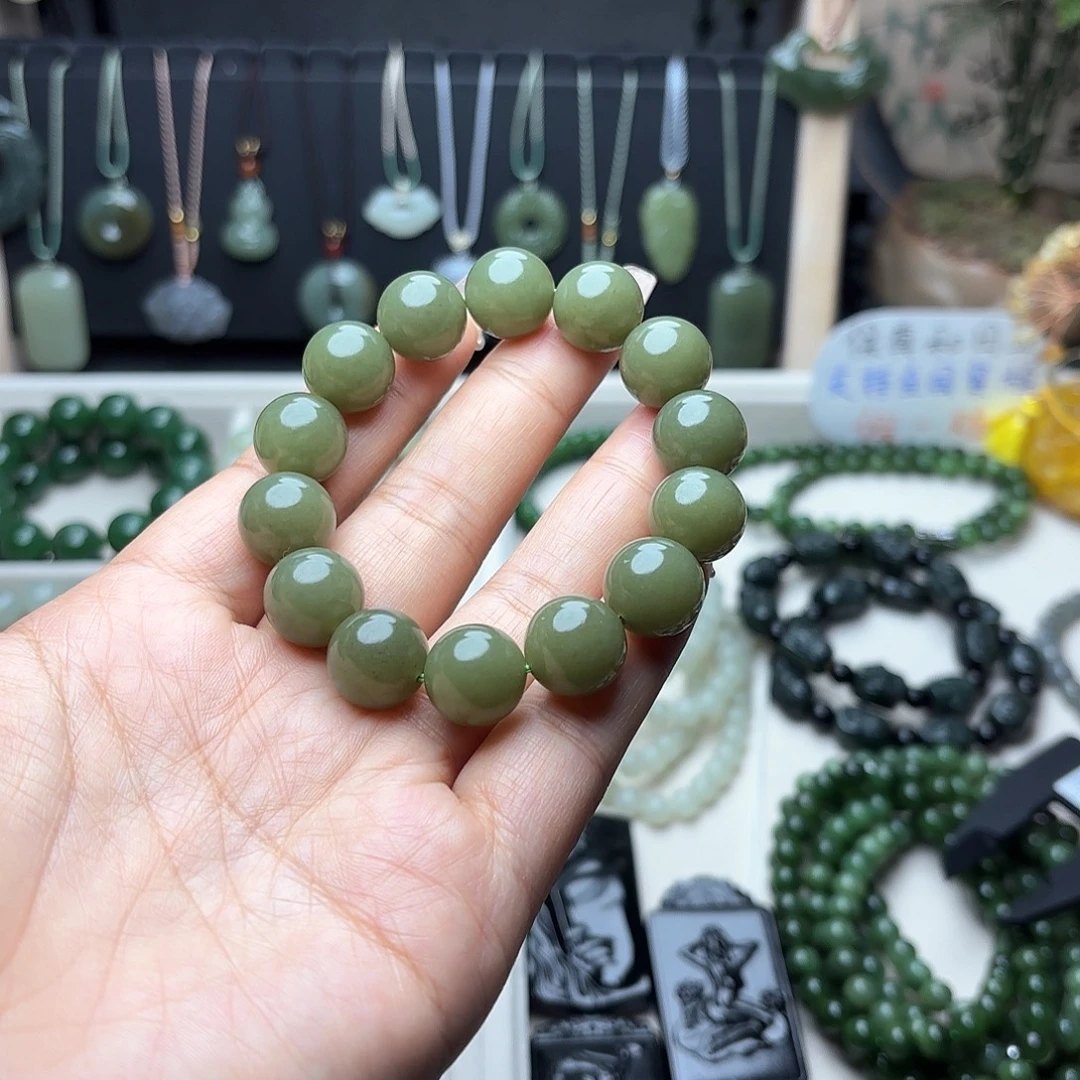 和田玉未镶嵌手链