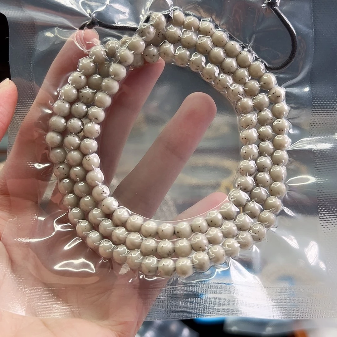 手串星月菩提Fqh6*6玉化冰透 半壁留白 针尖星