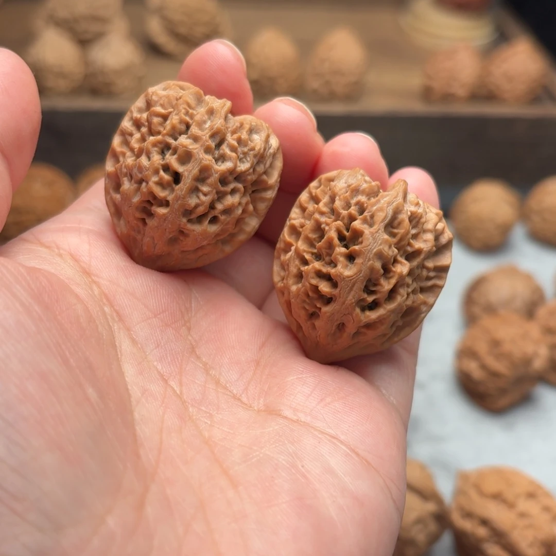 文玩核桃吊坠40号太行龙纹31.32.31