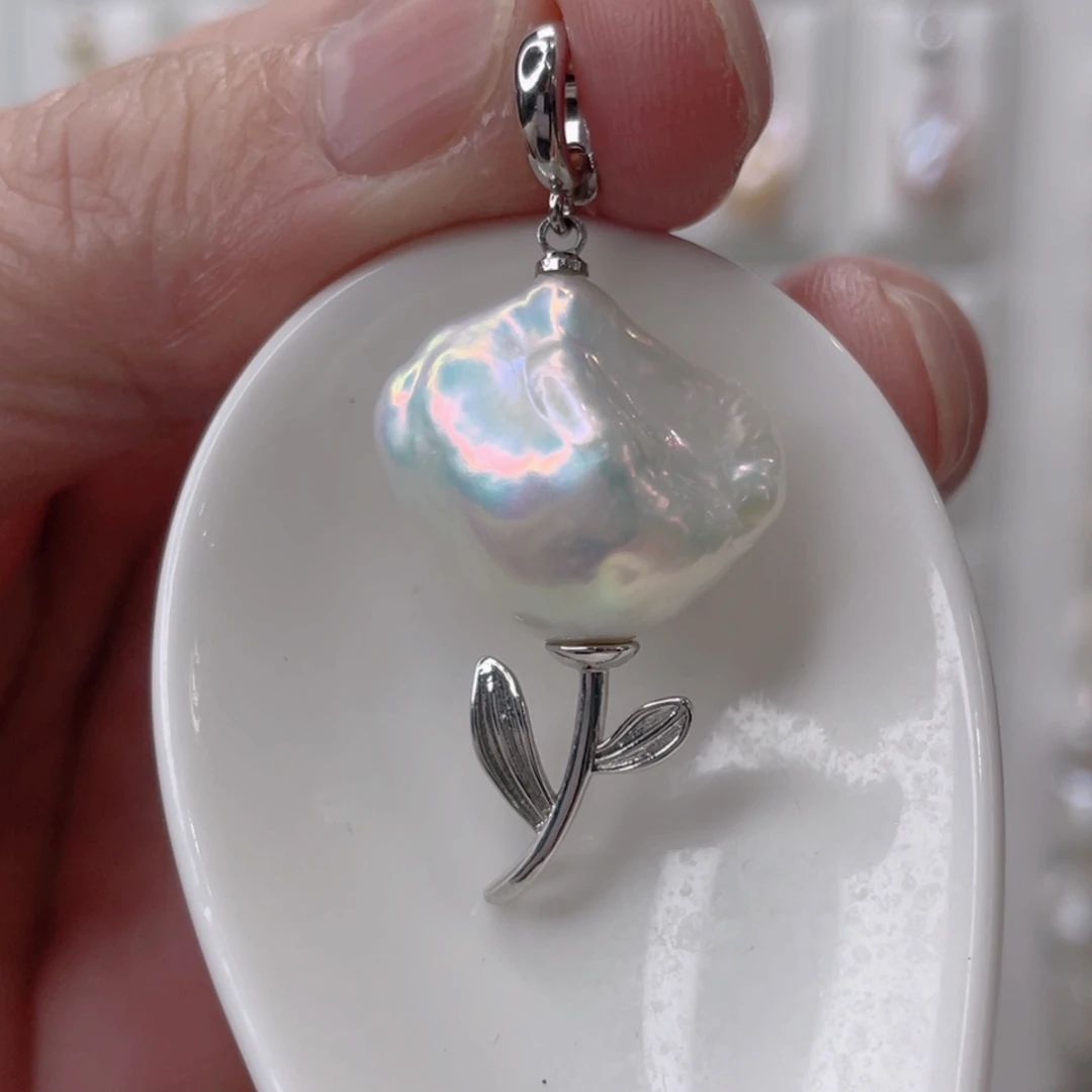 颈饰未镶嵌淡水珍珠