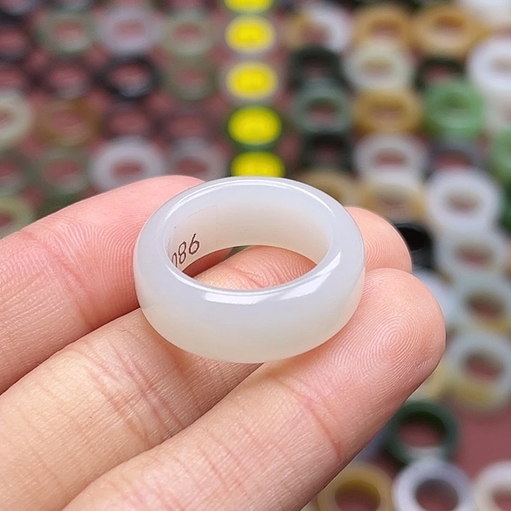 和田玉戒指未镶嵌17.4 且末羊脂白