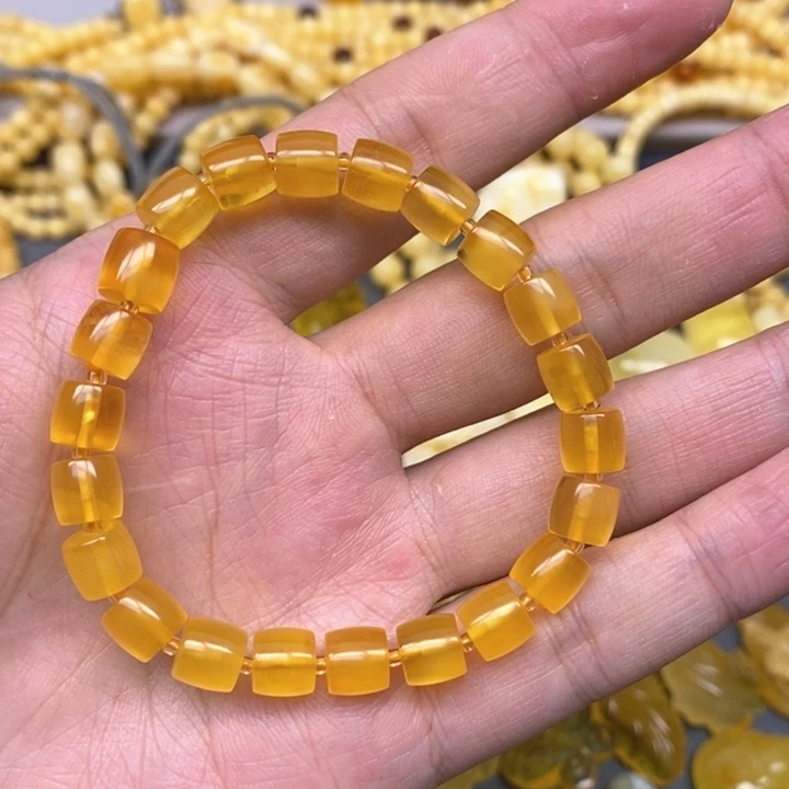 未镶嵌琥珀珠宝奇石