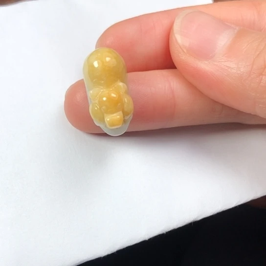 翡翠未镶嵌颈饰缅甸A货，每天下午1点半开播