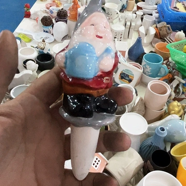 瓷片L**迪微瑕。