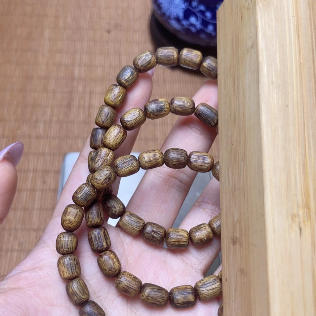 香榧木海南种植莺歌绿奇楠手串卡五3g多样性发一