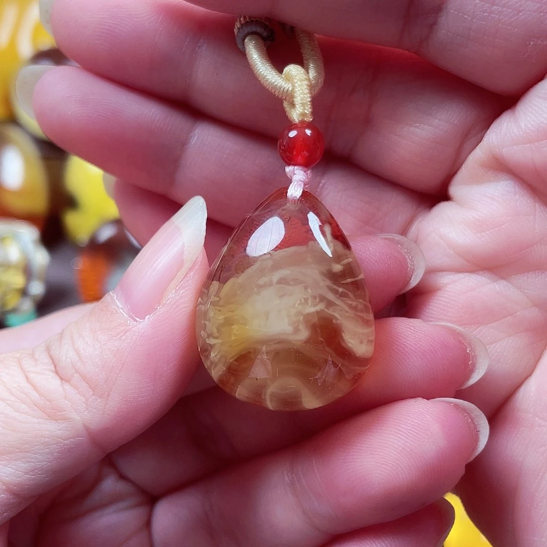 琥珀颈饰未镶嵌吊坠