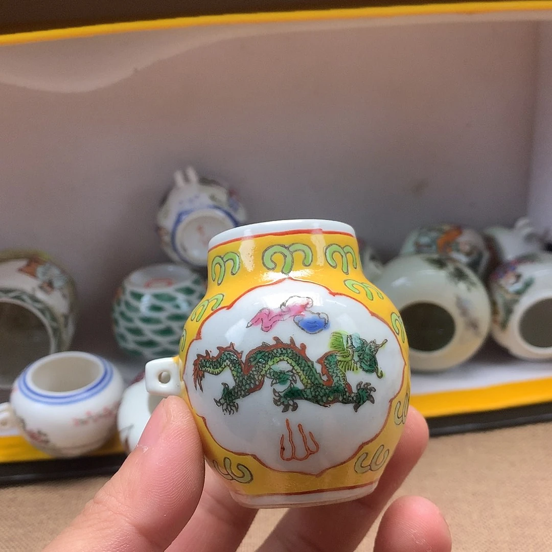 摆件景德镇陶瓷杯子