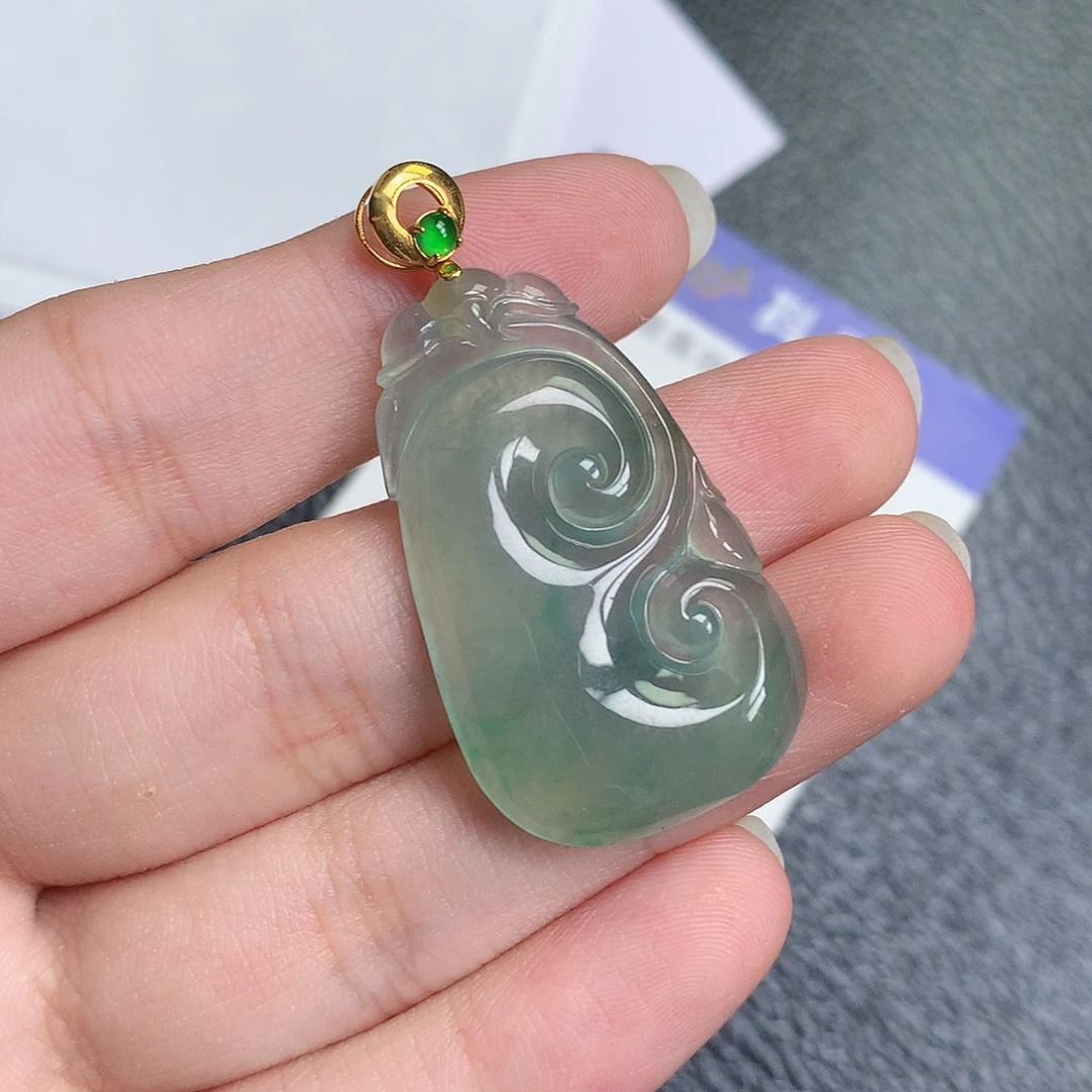 翡翠18K金镶嵌颈饰天然缅甸a货翡翠如意