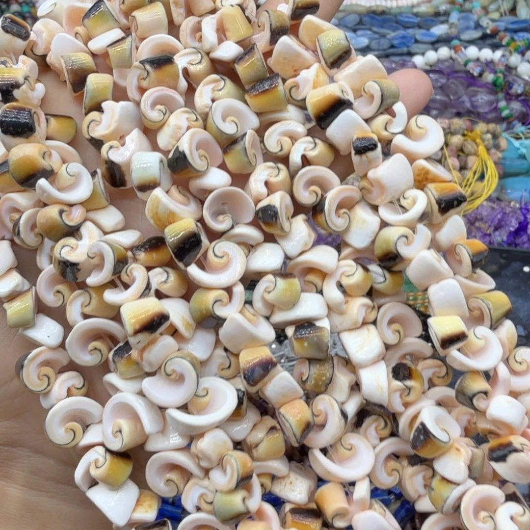 水晶珠宝半成品未镶嵌卡8旋转红皮螺一条