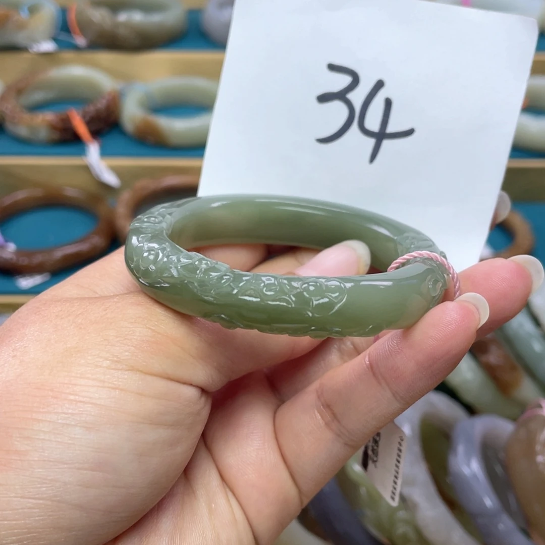 未镶嵌手镯和田玉圈口51