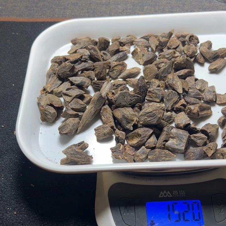 鑫***宝木海南产区陆河老料152克
