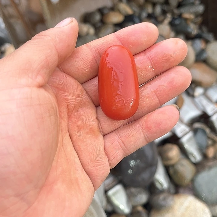 未镶嵌和田玉（糖玉）珠宝奇石