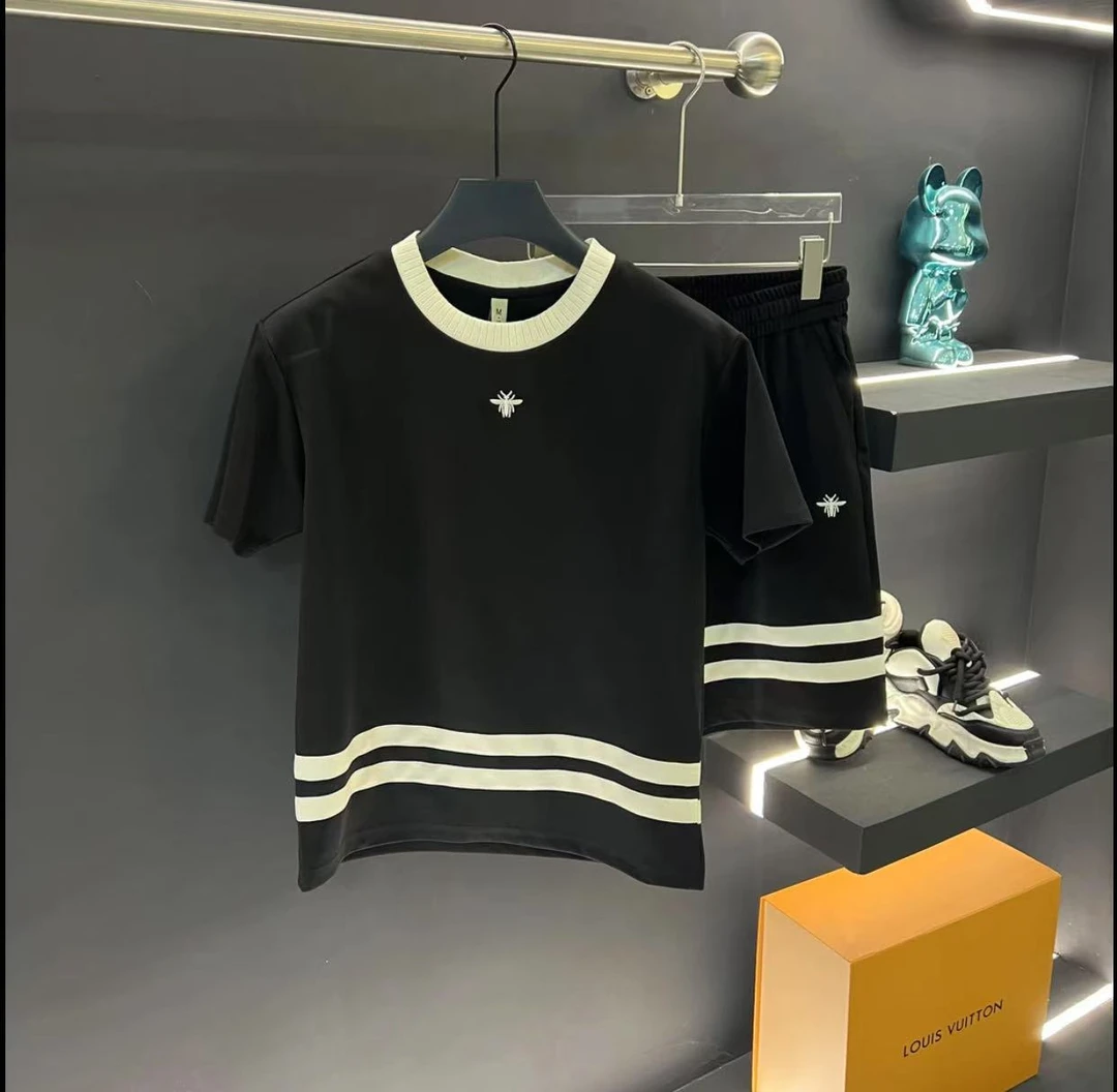 25男士夏季新款休闲套装潮流针织时尚高奢运动商务百搭高端套装