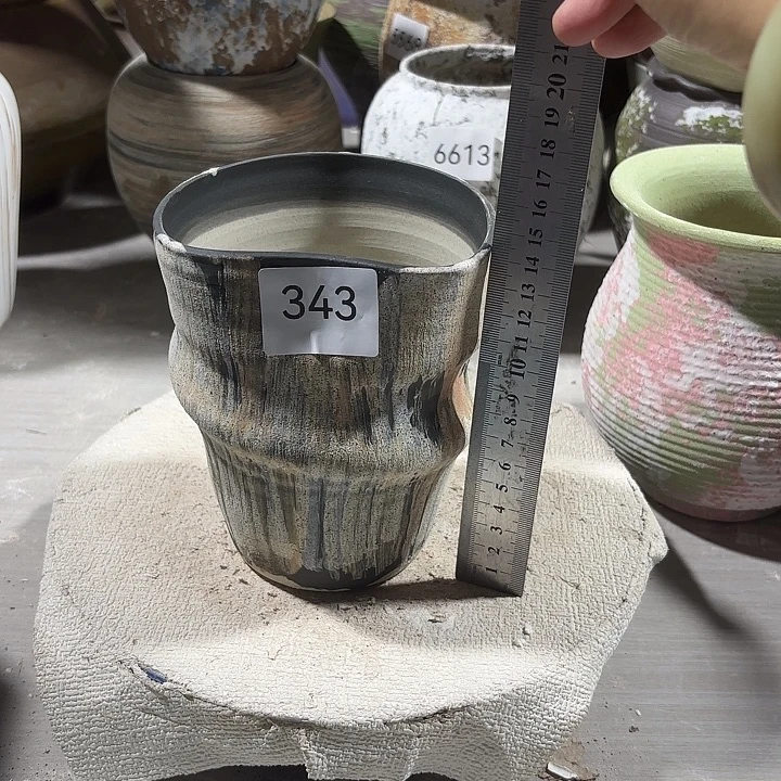 摆件高14.5，口10，有孔，343