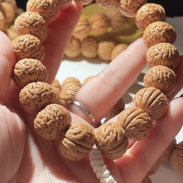 面***作吊坠桃核桃核手串金鱼肚21