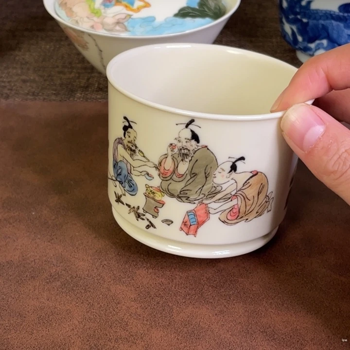 微瑕。        小雅。             46