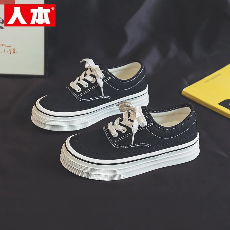 人本厚底帆布鞋女2025秋季新款低帮休闲厚底板鞋透气黑色工作鞋子