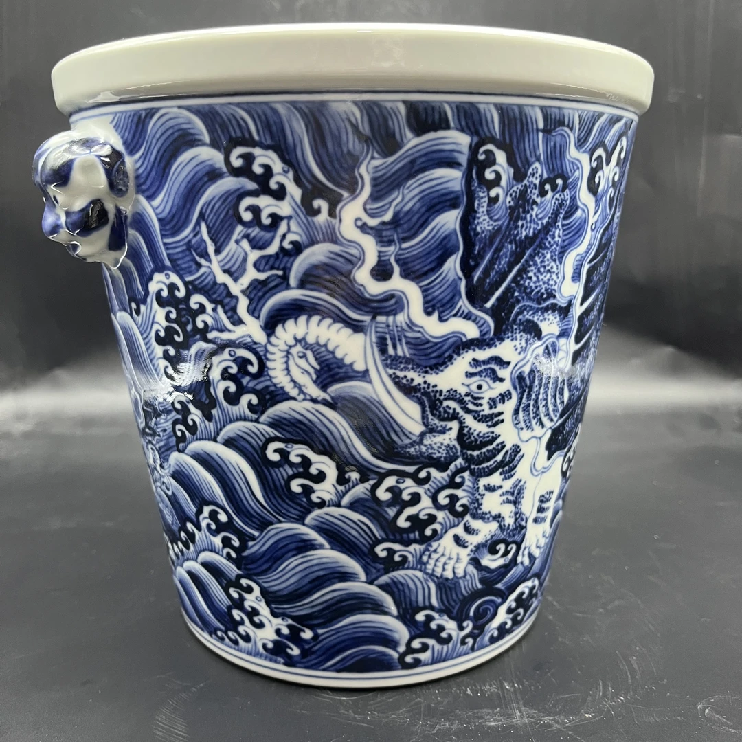 手绘青仿古明花海怪陶瓷冰桶蓝色大容量纯手工