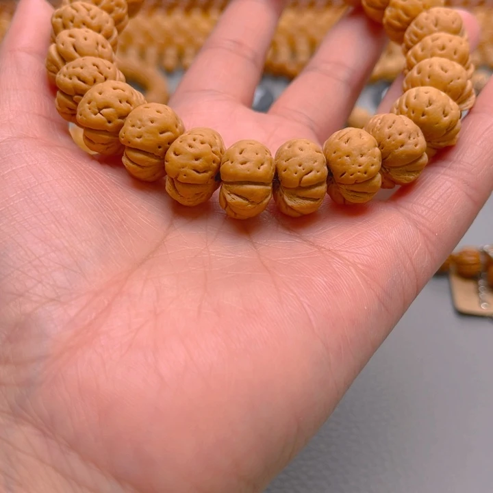 嘎***磕吊坠桃核桃核手串