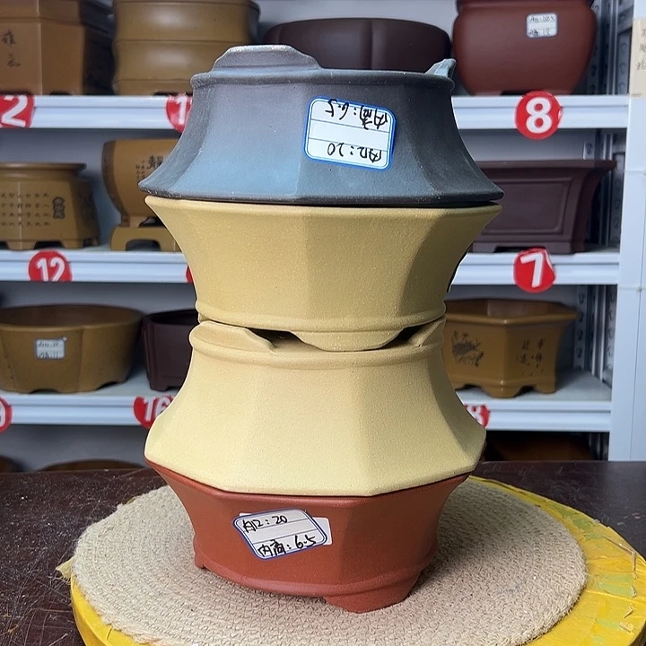 紫砂花盆你在一起