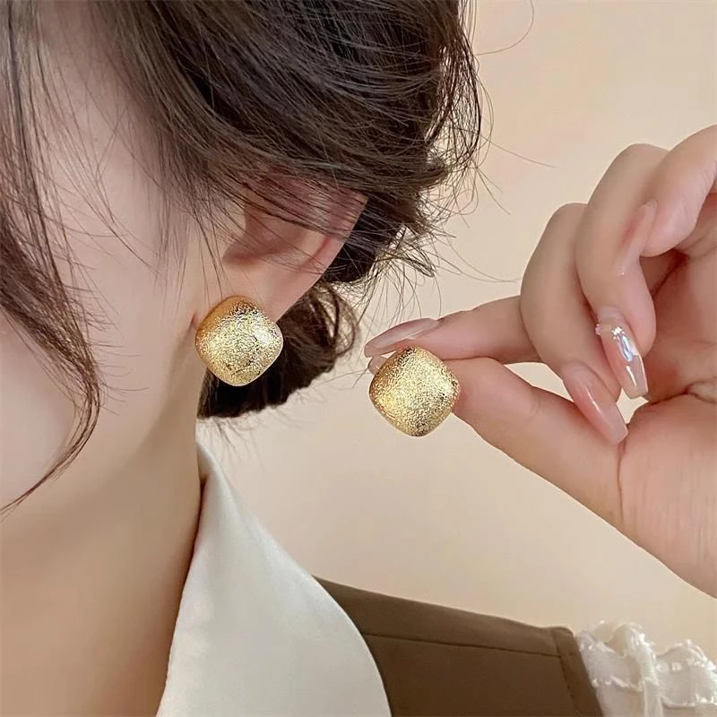 铜合金耳饰 金色法式磨砂小众百搭几何时尚耳钉  A430