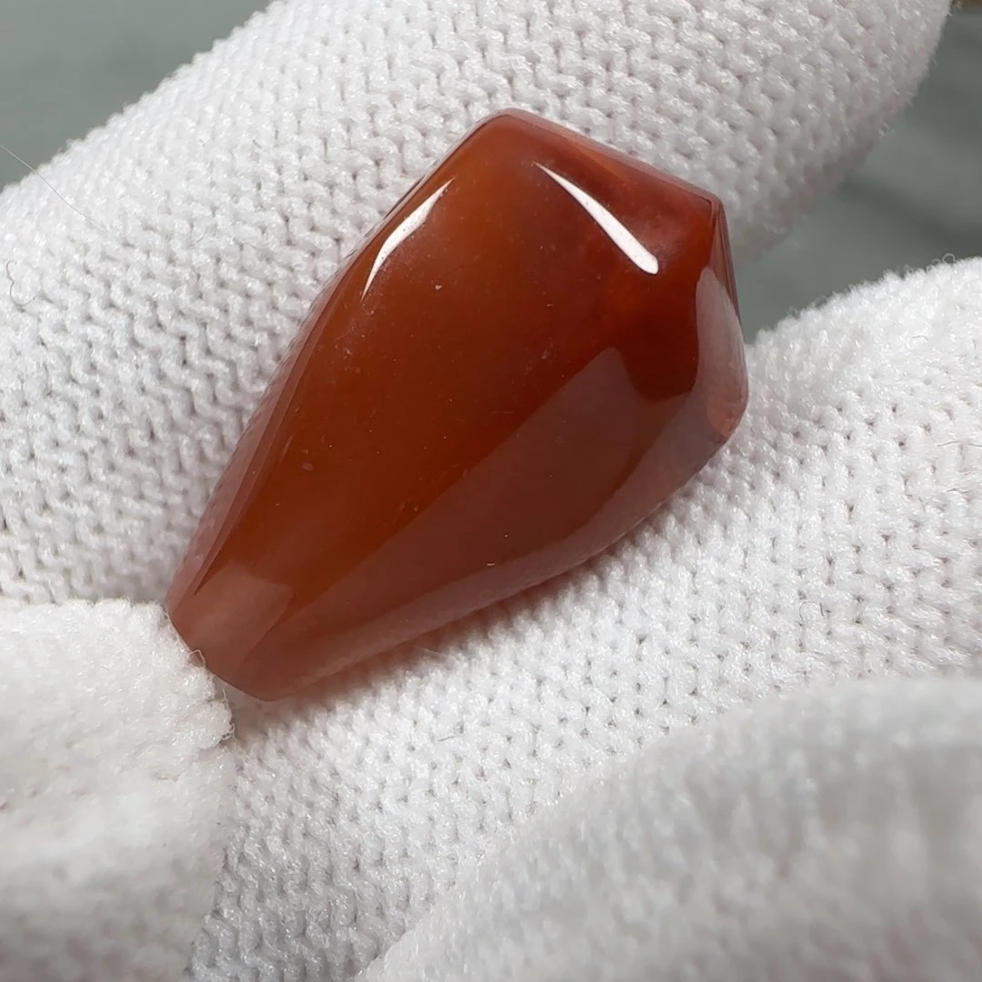 南红玛瑙未镶嵌颈饰三通一个