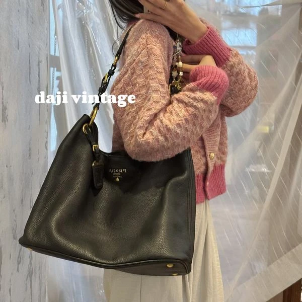 大吉中古/Prada普拉达黑金皮质托特单肩包