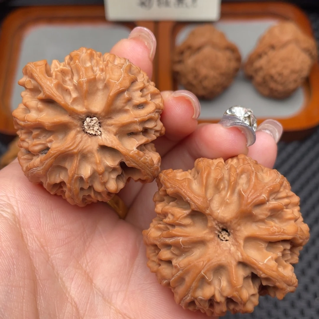 把件文玩核桃球体苹果园全品