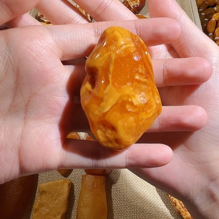 琥珀颈饰未镶嵌蜜蜡花蜡吊坠（打孔不退换）
