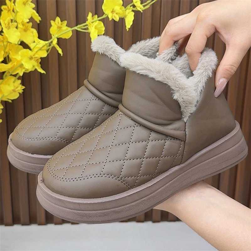 冬季新款雪地靴加绒加厚舒适保暖棉鞋老北京布鞋女棉鞋短筒棉鞋女