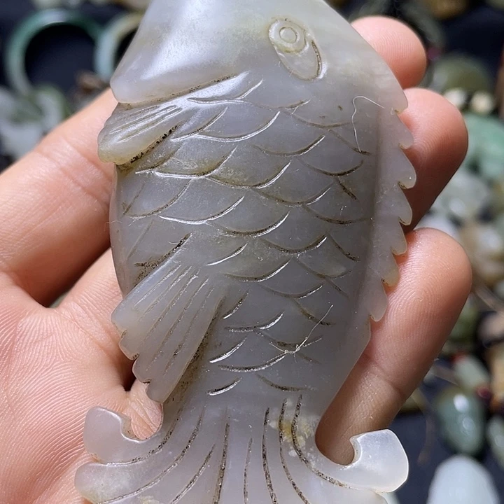 和田玉（糖玉）未镶嵌颈饰