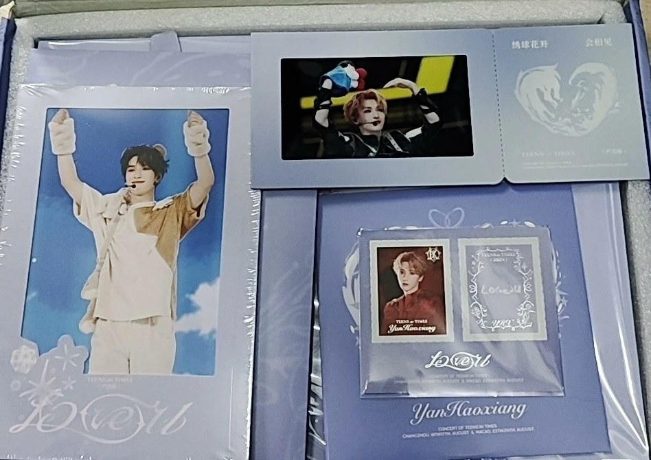 时代少年团楼非楼无卡全套严浩翔款