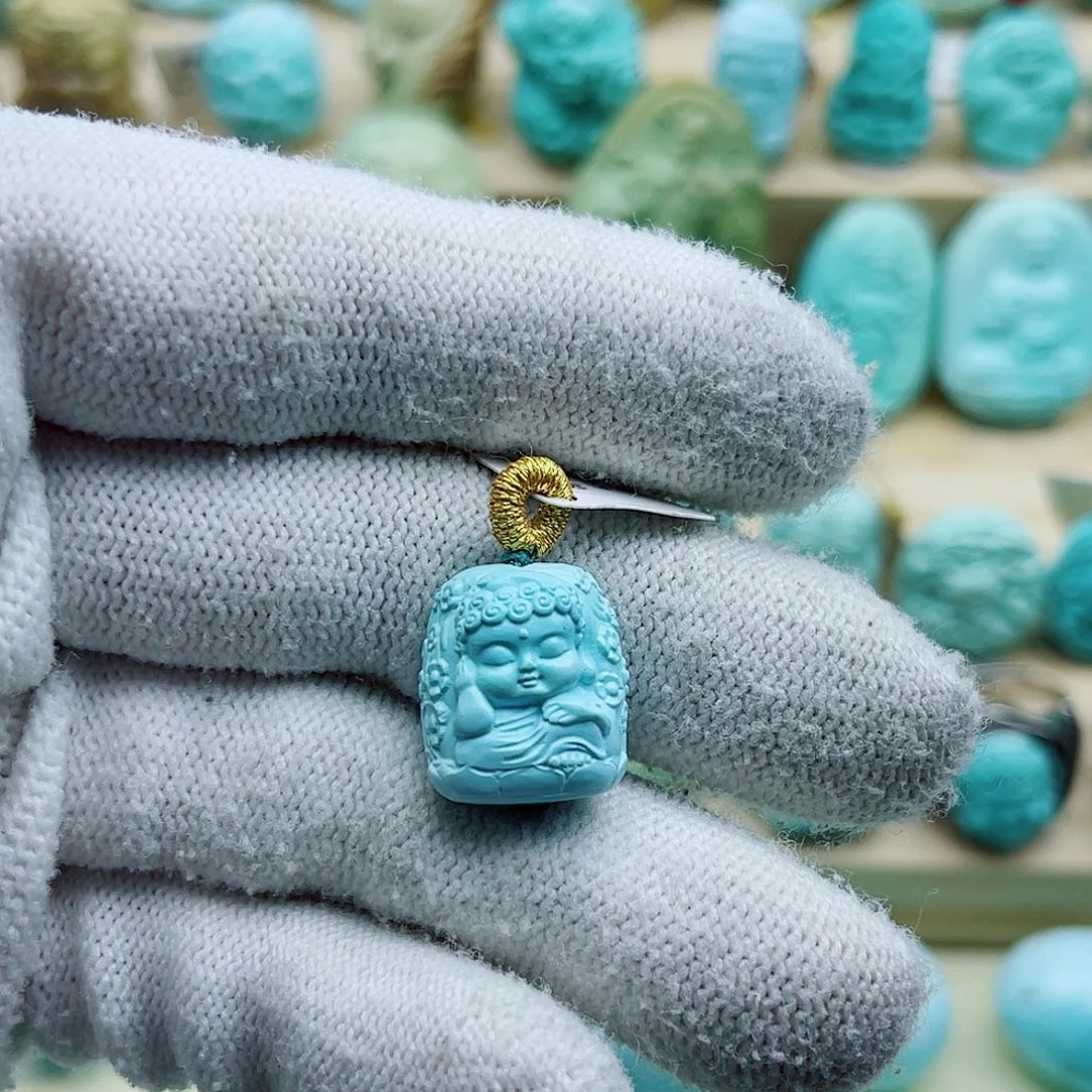 绿松石未镶嵌珠宝奇石