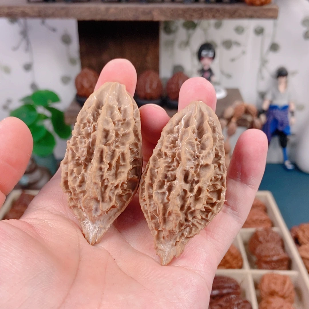 文玩核桃吊坠59¥¥枯叶枪