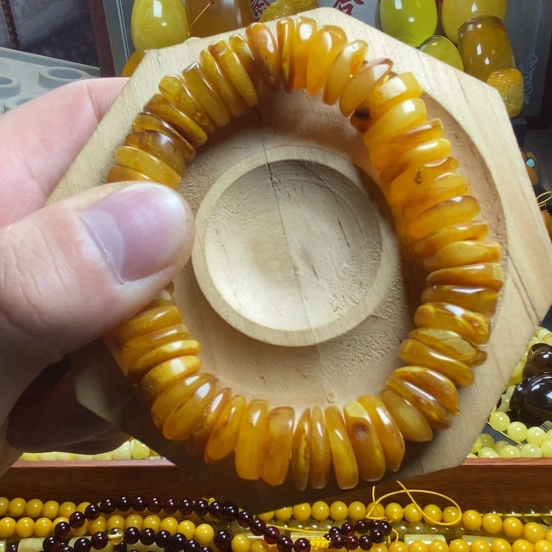 琥珀未镶嵌裸石蜜蜡