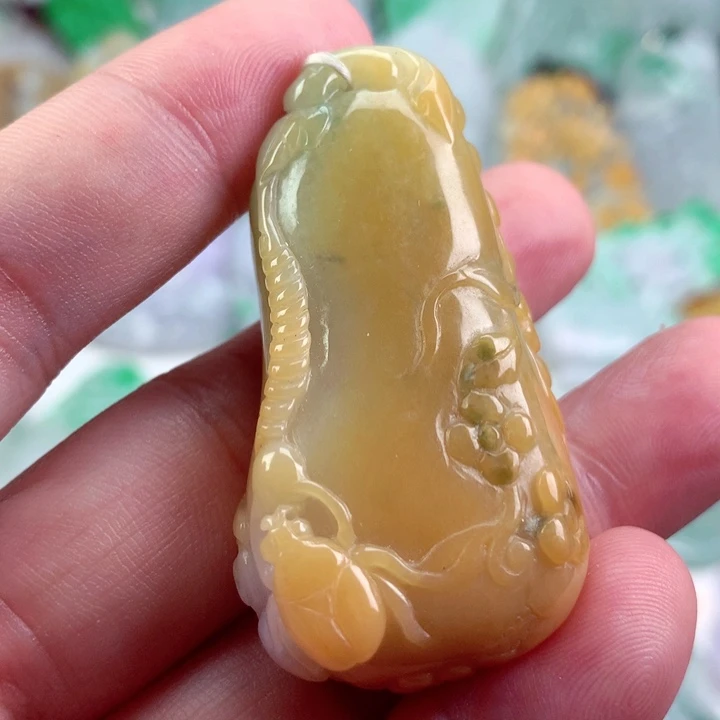 吊坠(不含链)未镶嵌翡翠