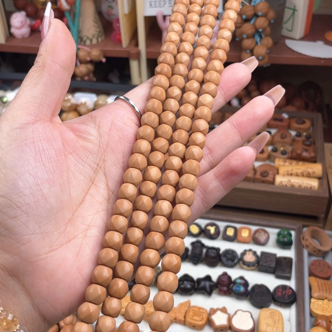 吊坠猴头核桃唐八棱