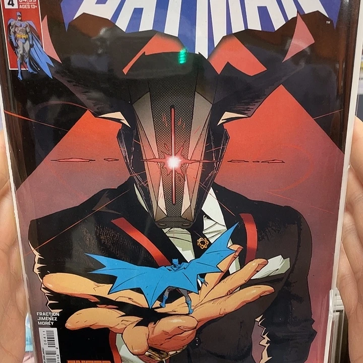 蝙蝠侠v4第一期主封