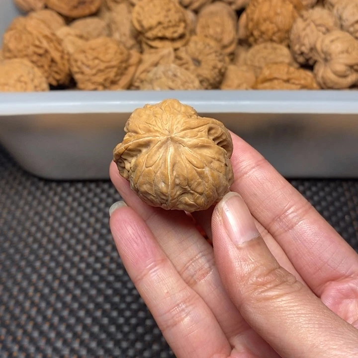 ****周吊坠文玩核桃文玩核桃异形单只