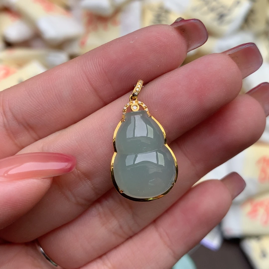 【闪购商品】翡翠挂件18K金镶嵌一