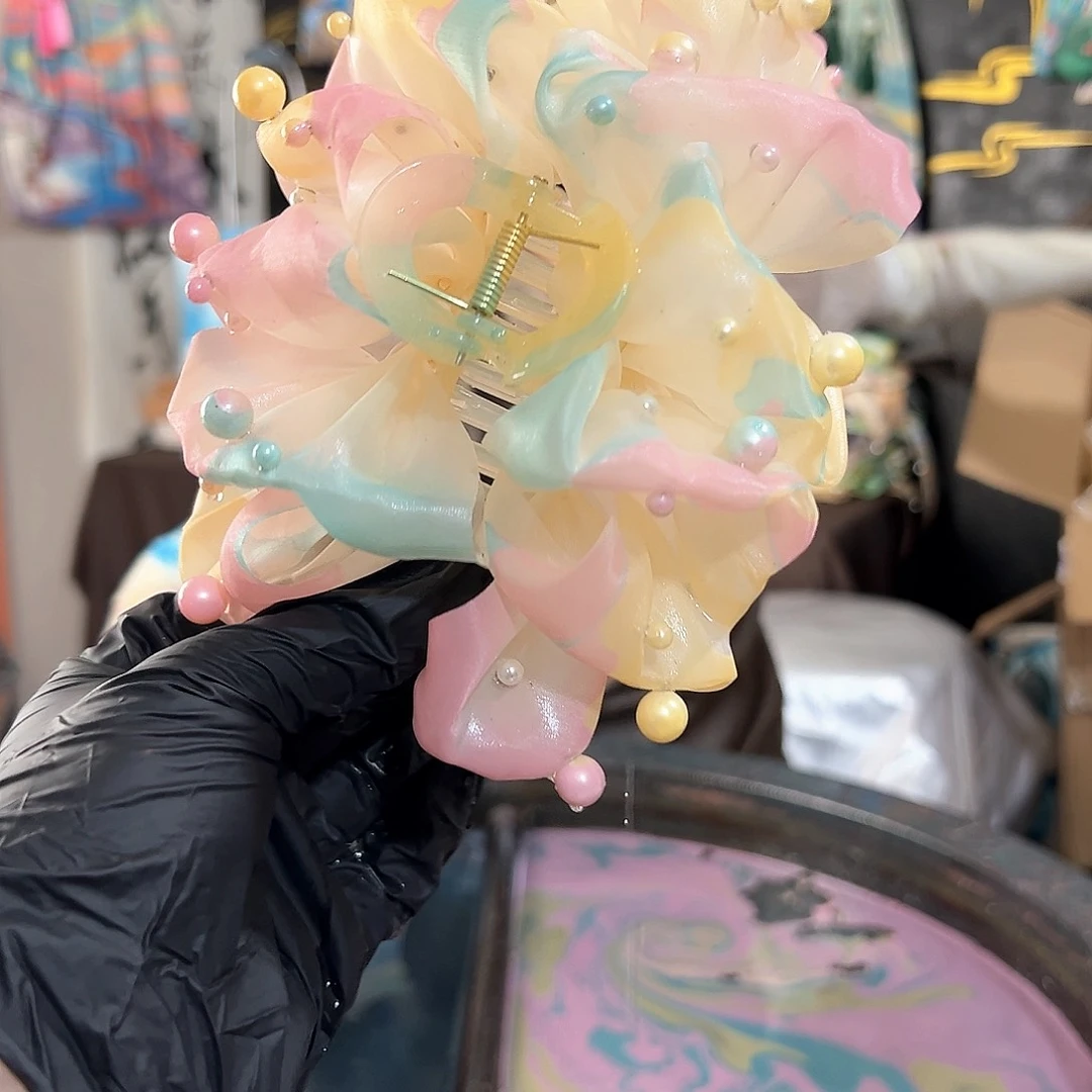 052泡泡珍珠抓夹粉雾海