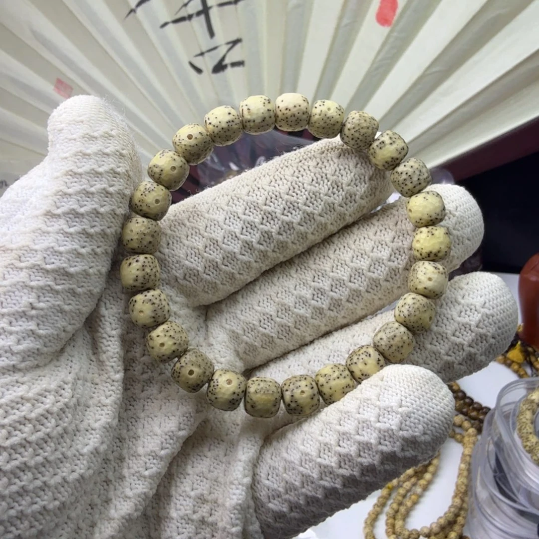 星月菩提吊坠9x8手工龙鳞月留白