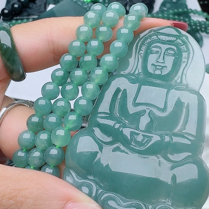颈饰未镶嵌翡翠多样性发其一