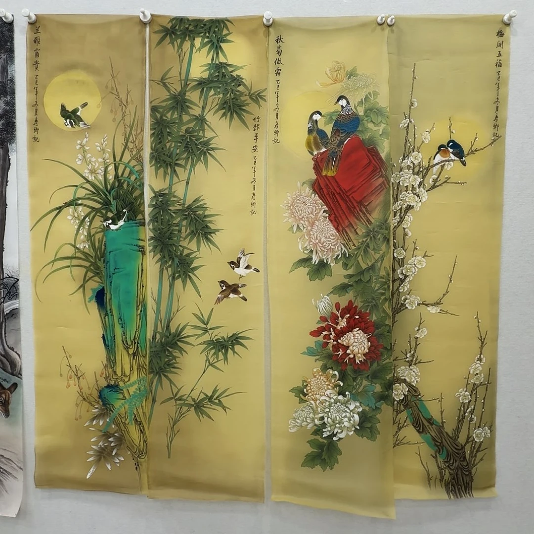 国画工笔画作品丝绢