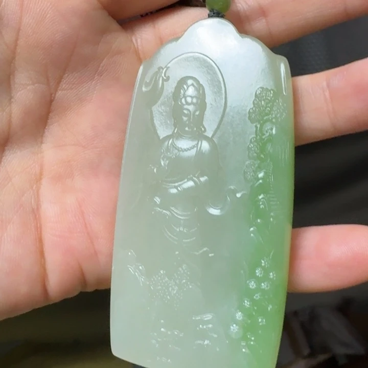 和田玉未镶嵌颈饰翠青观音70尺寸