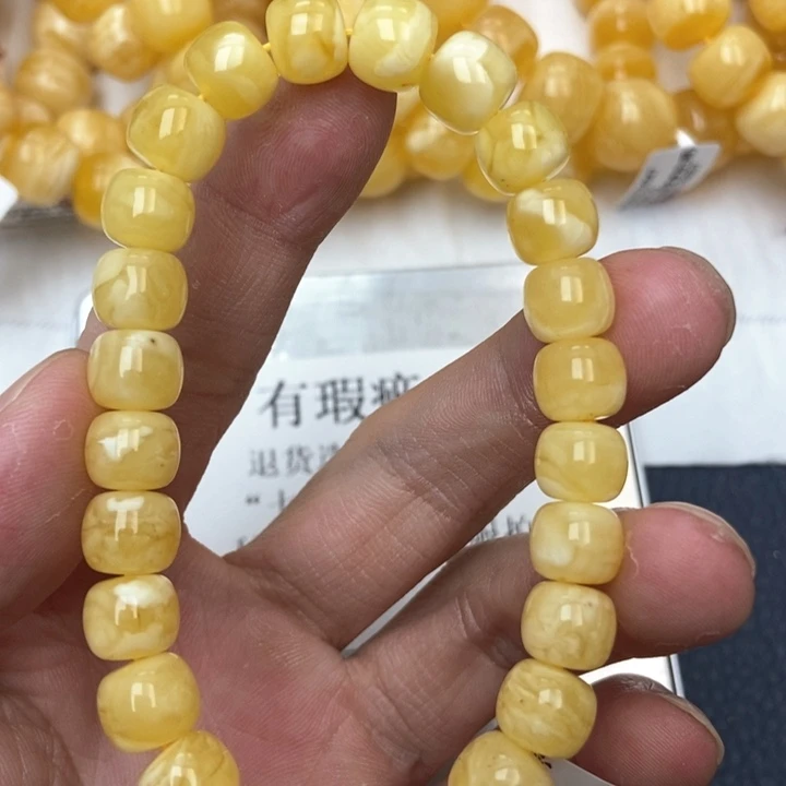 琥珀未镶嵌珠宝奇石3