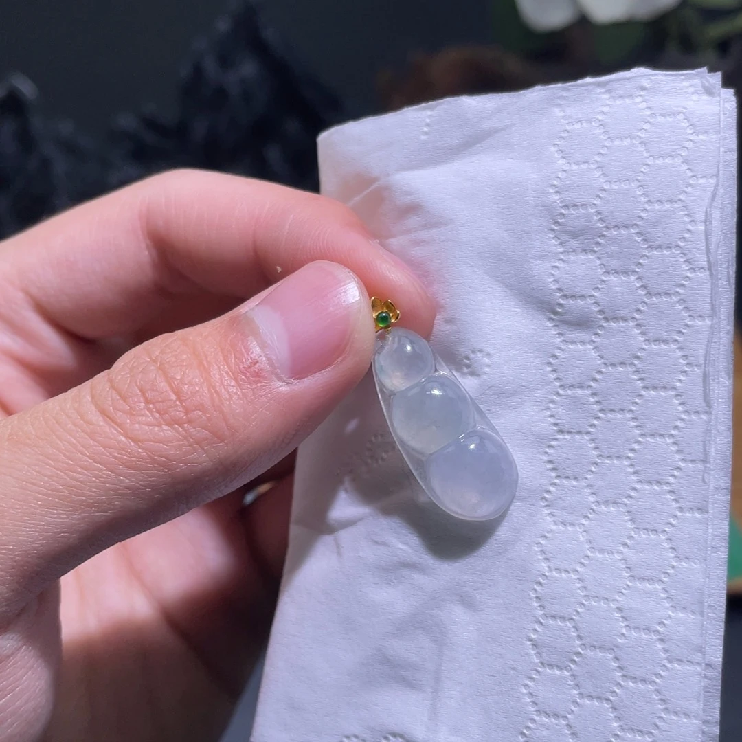 定制翡翠18K金镶嵌吊坠