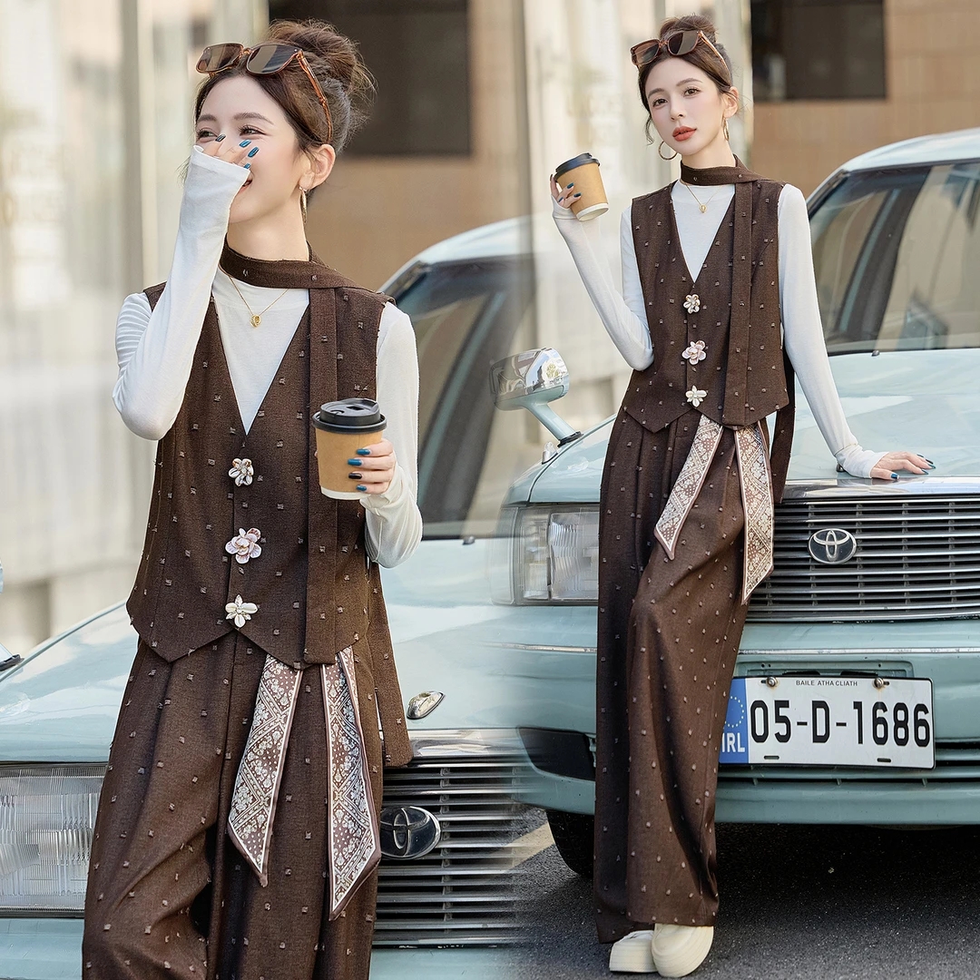 复古港风时尚马甲套装女2025春秋新款设计感炸街气质阔腿裤三件套