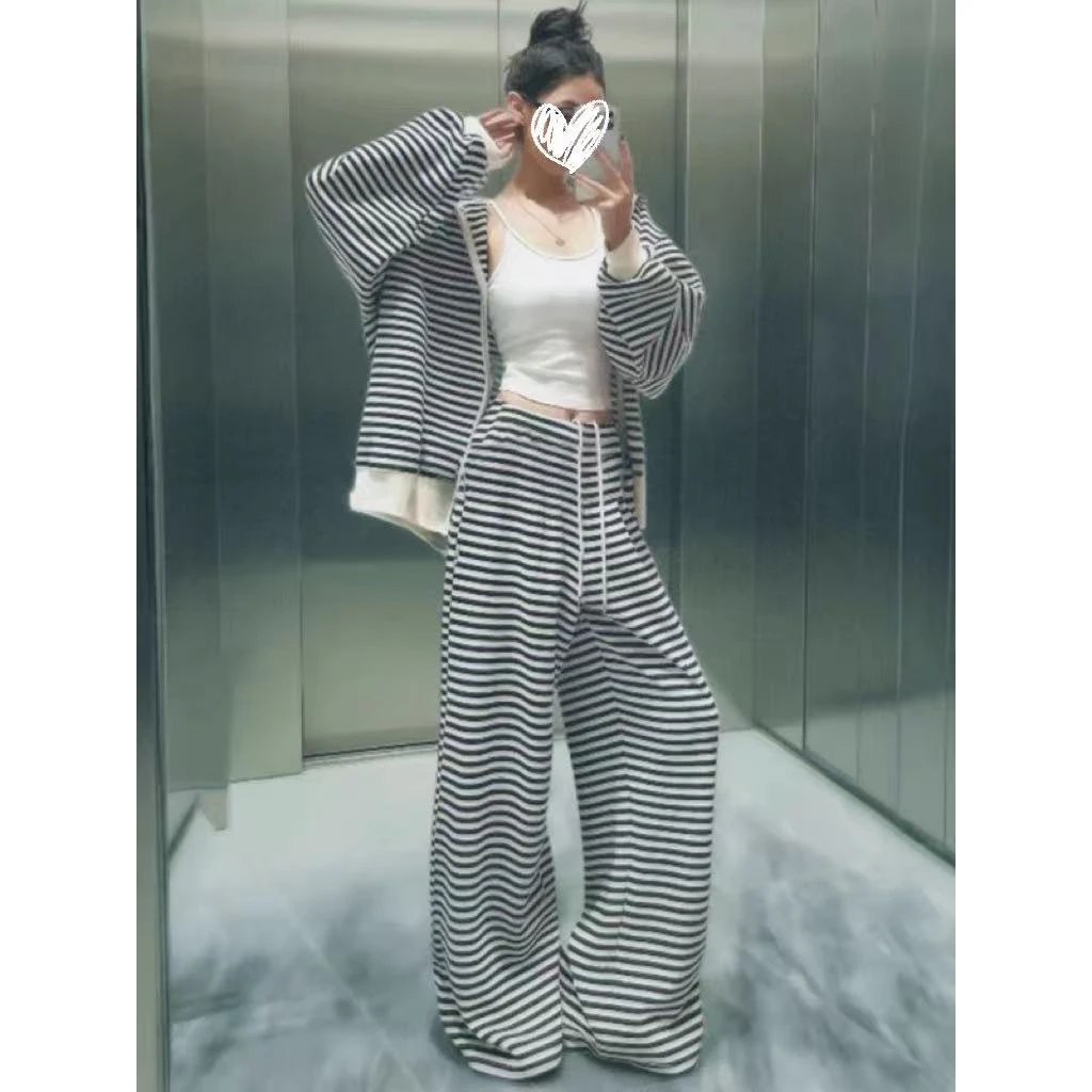 简约通勤休闲风森系秋冬条纹时尚套装休闲炸街高腰开衫女装两件套